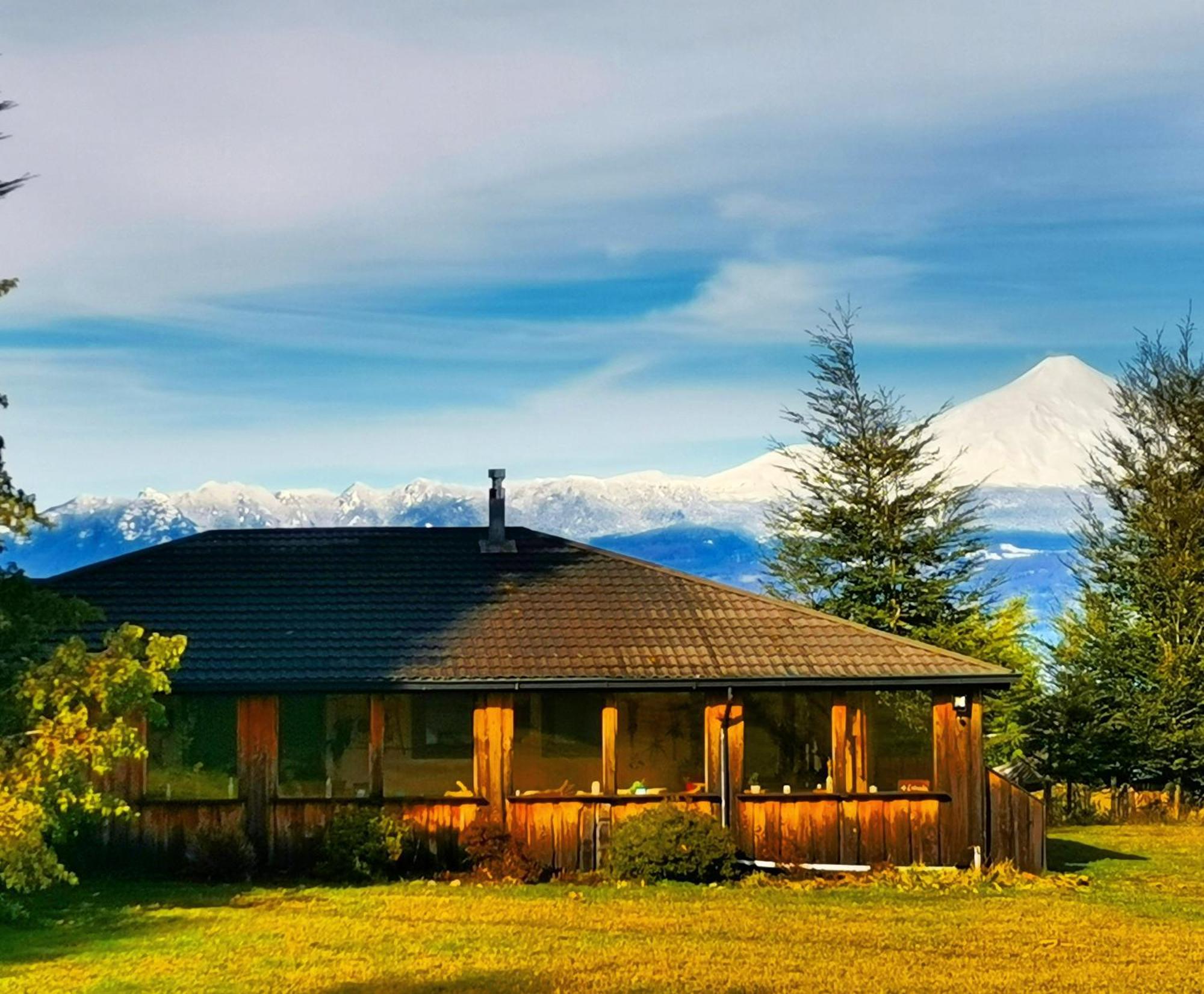 Karibuni - Familiar Lodging & Private Spa Villarrica Exterior photo